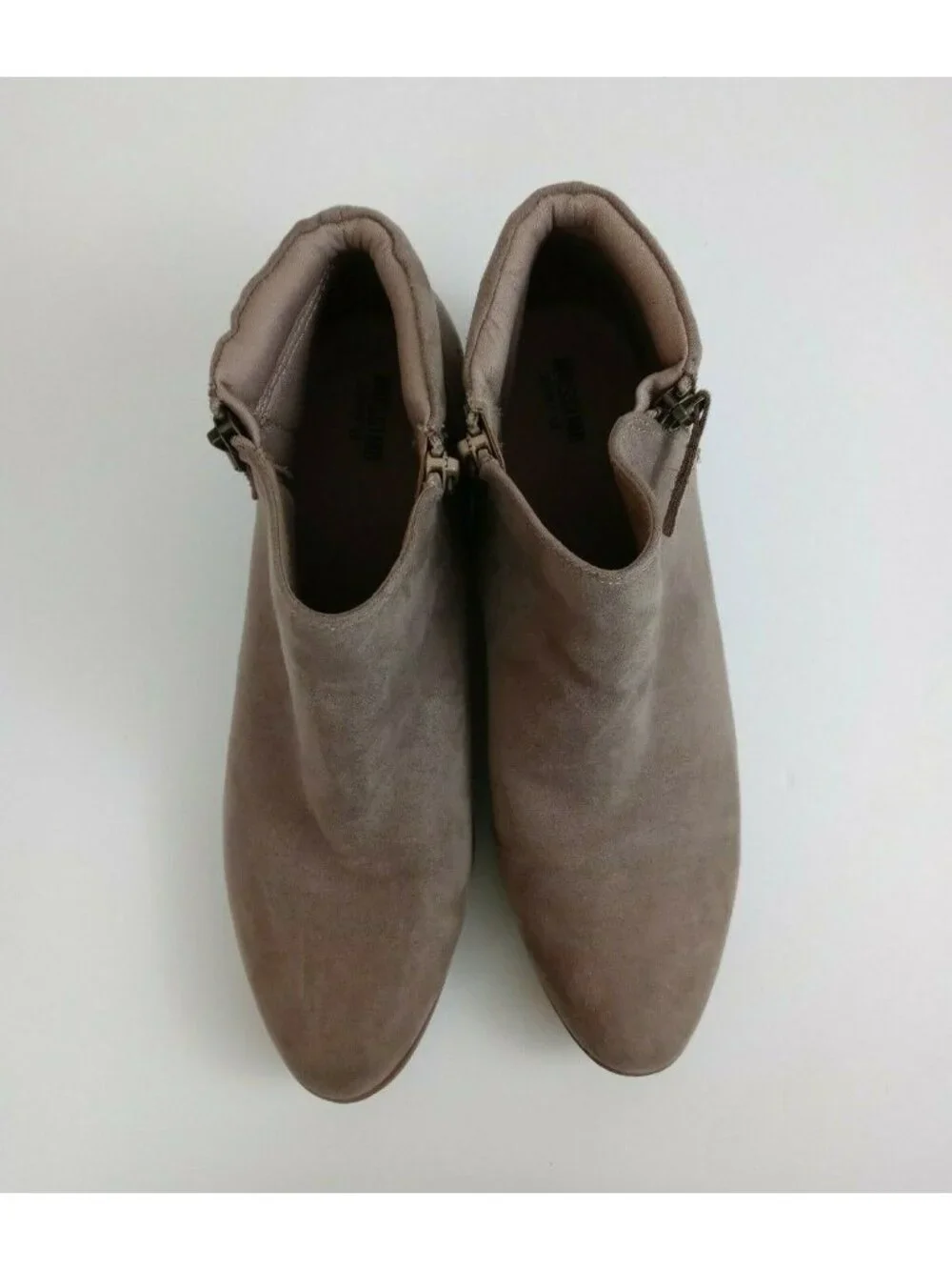 Mossimo Tan Faux Suede Double Side Zip Ankle Boots Size 9.5
